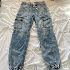 American Eagle Cargo Jeans